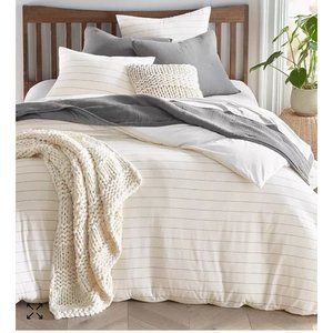 OAKE COMFORTER SET